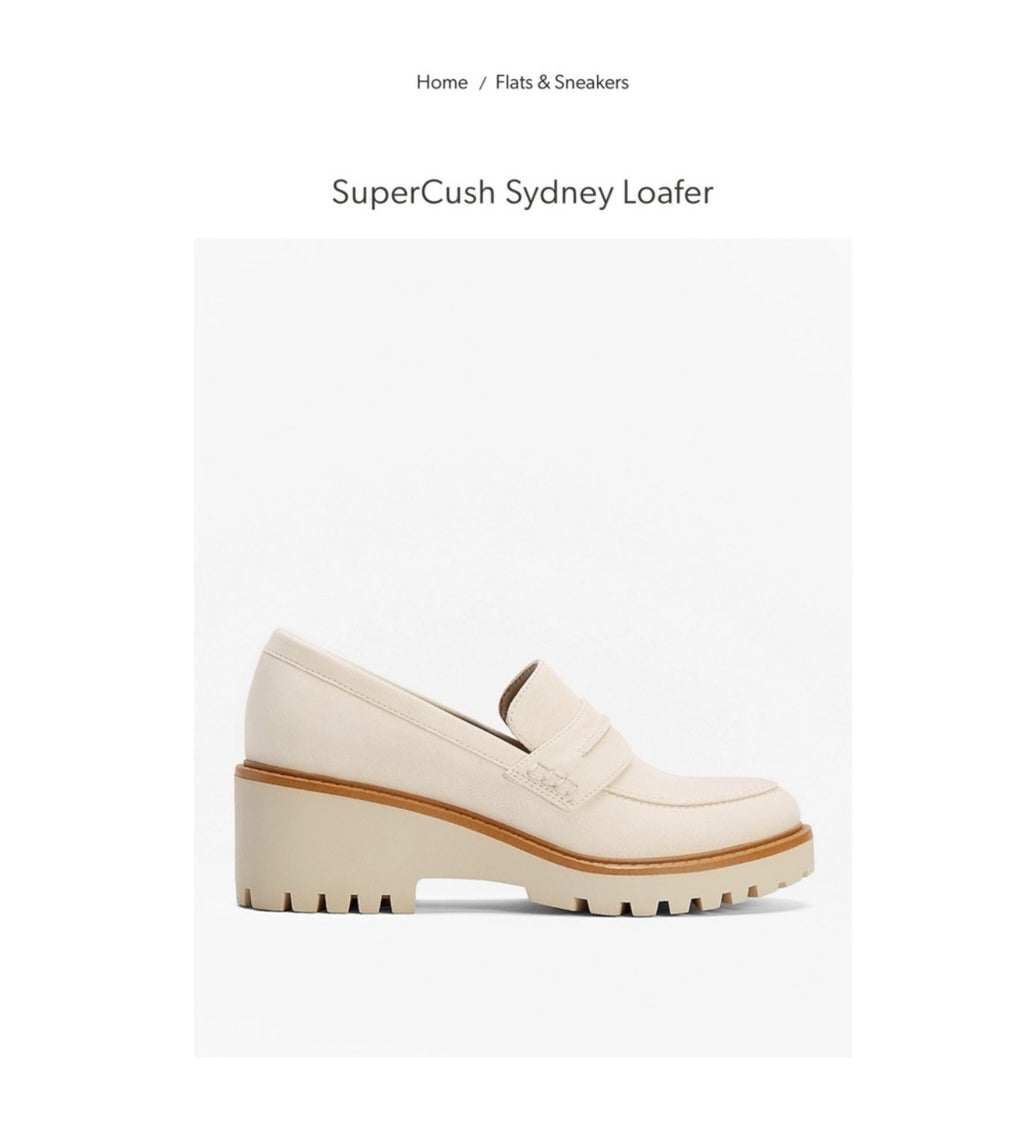 Maurices SuperCush Sydney Loafers Preppy 90s Style Vegan Leather in Cream Sz 6
