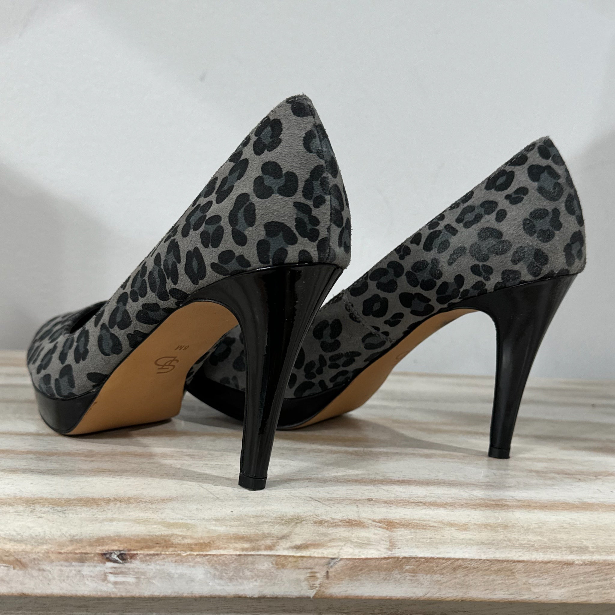 Circa Joan & David Leopard Print Genuine Leather Platform Heels Women’s Sz 6