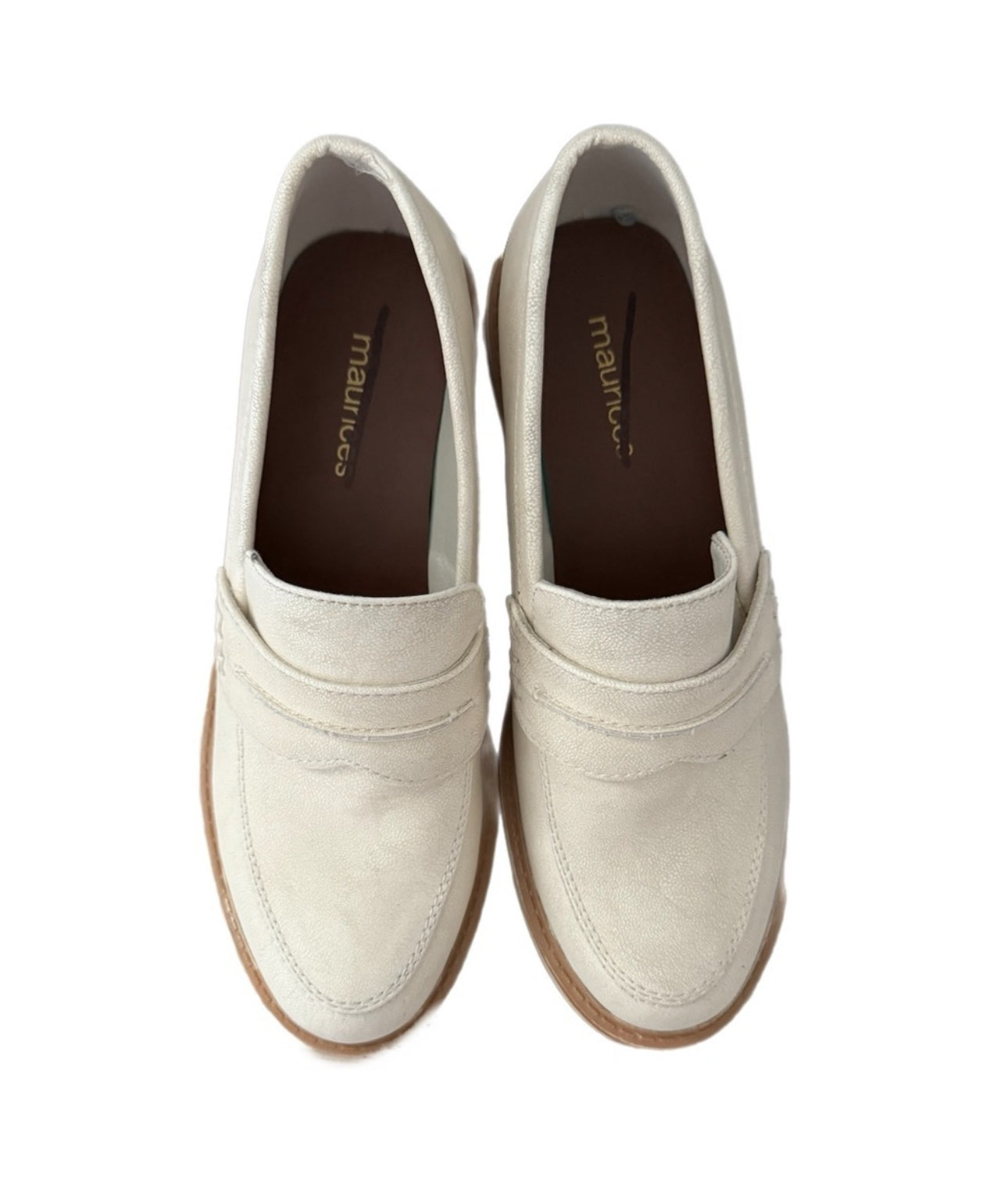 Maurices SuperCush Sydney Loafers Preppy 90s Style Vegan Leather in Cream Sz 6