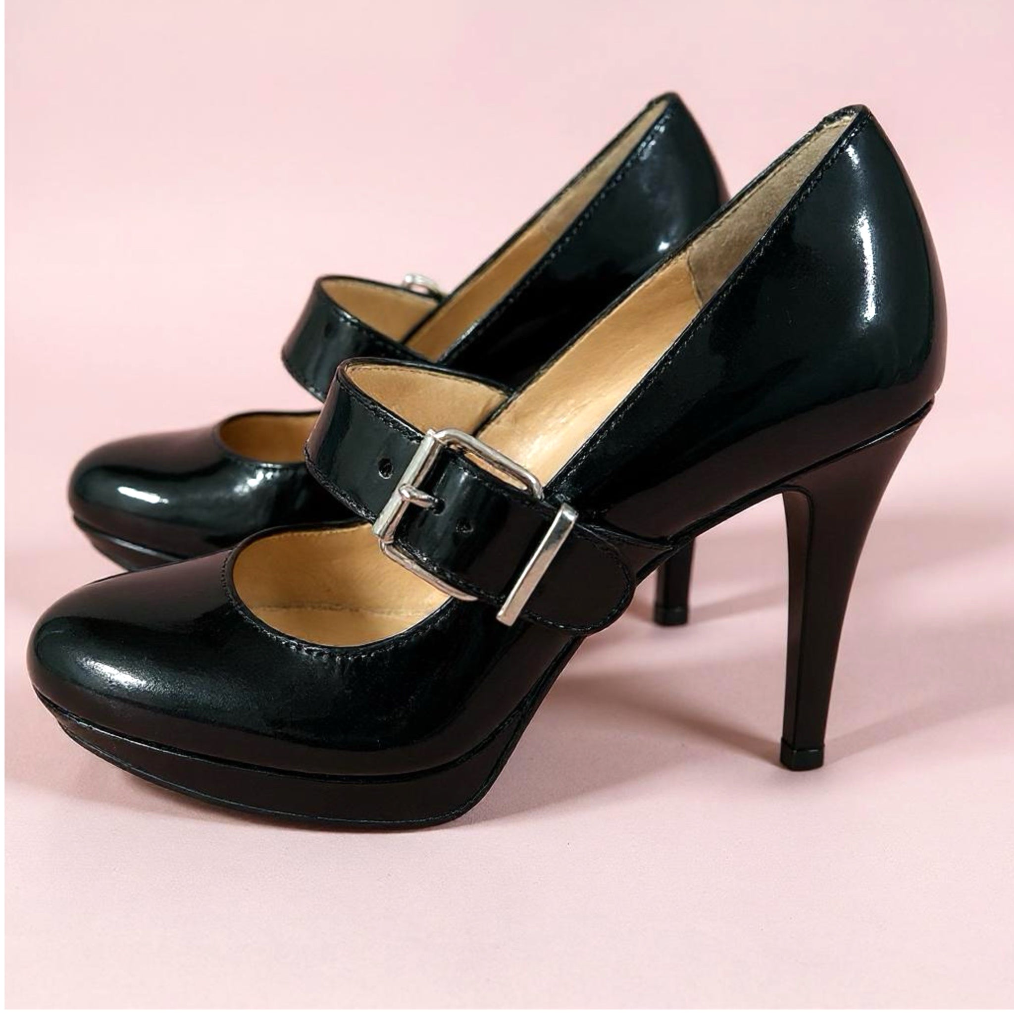 Gianni Bini Genuine Patent Leather Mary Jane Heels Sz 6 Buckle Black Pinup Shoe