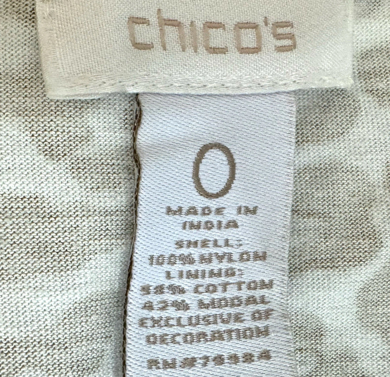 CHICOS 0 Gold Sequin Tank Top Shell Scoop Neck Contrast Print Blouse Sz S