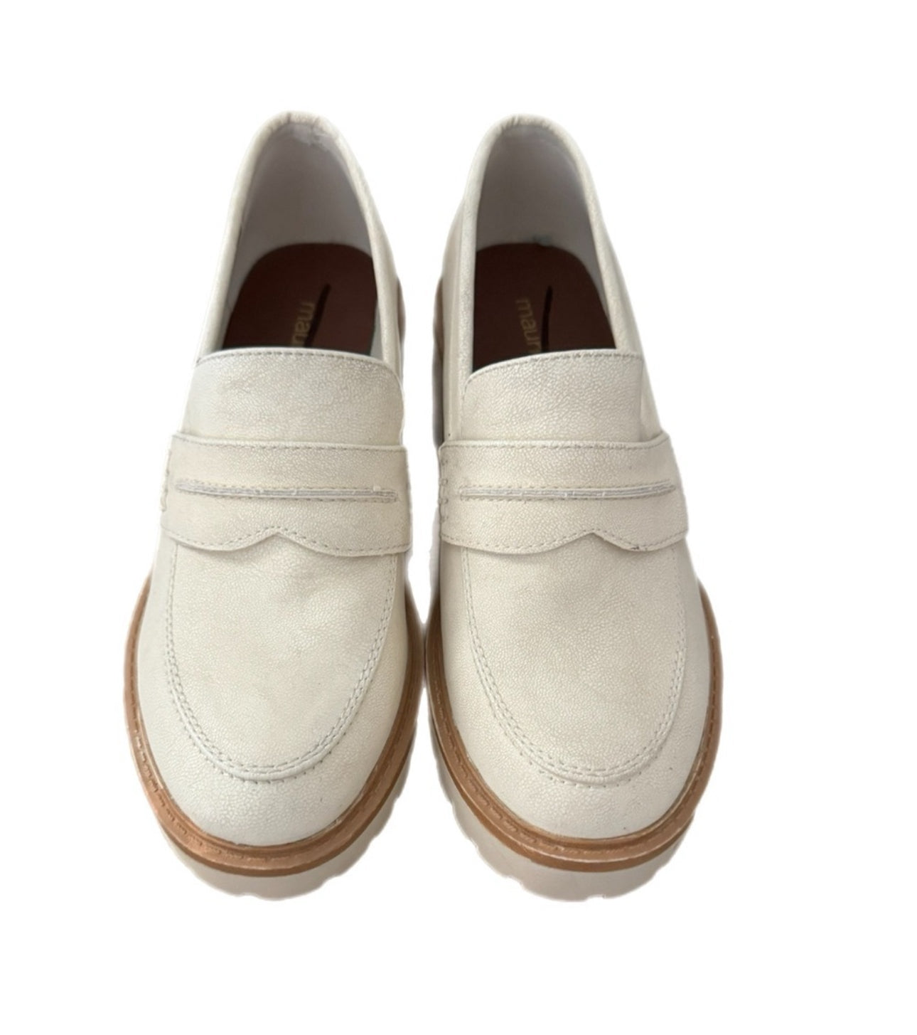 Maurices SuperCush Sydney Loafers Preppy 90s Style Vegan Leather in Cream Sz 6