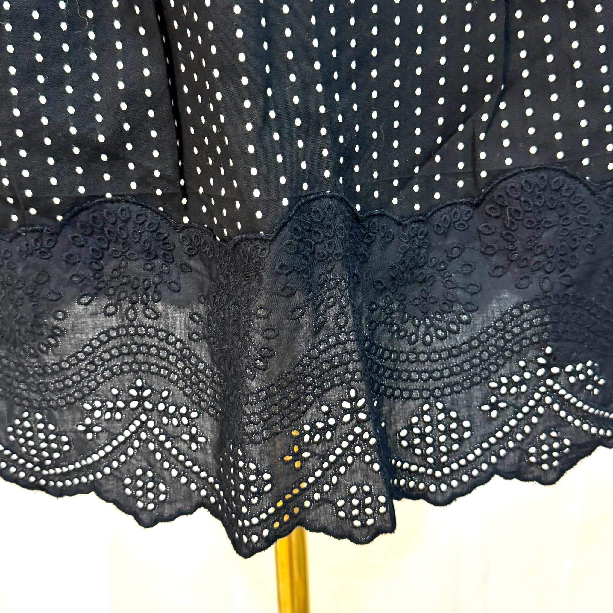 ANN TAYLOR Black Polka Dot Skirt Women’s 100% Cotton Full Knee Lace Hem Sz 6P