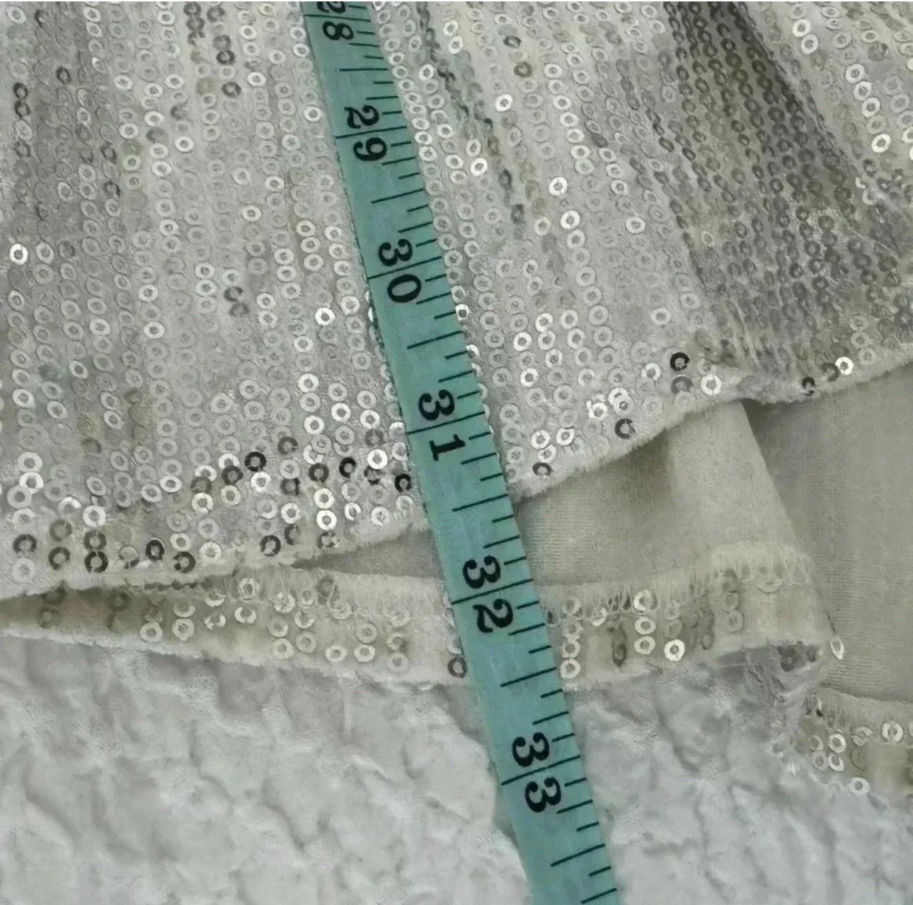 AKIRA White Silver Sequin Cocktail Mini Dress Long Sleeve V Neck Sz S