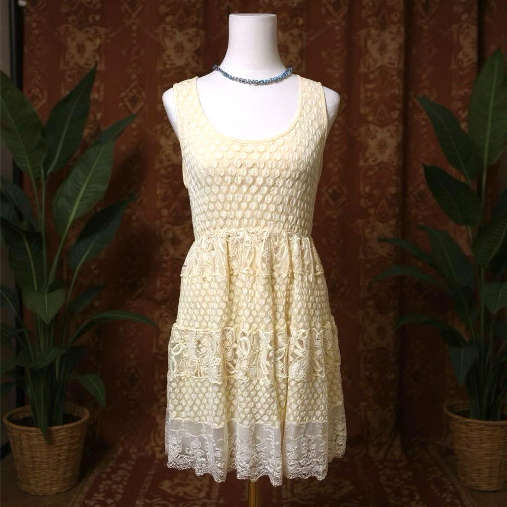 A'reve Anthropologie Boho Dress Women’s Cream Lace Sleeveless Vintage Style Sz M