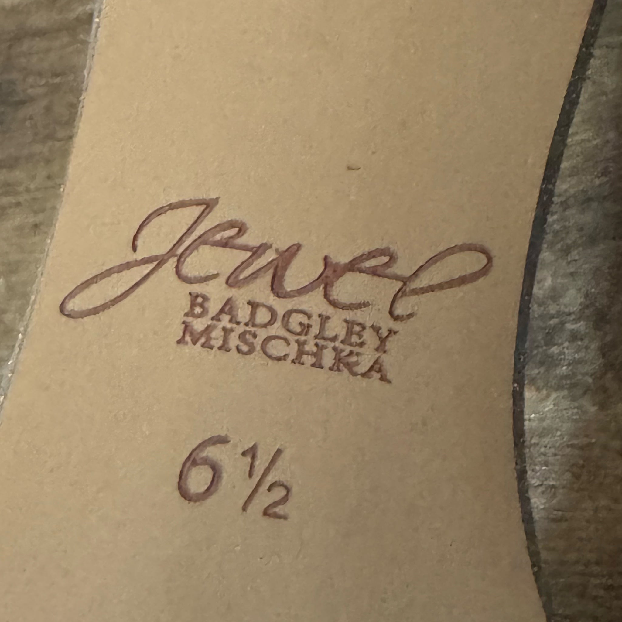 Jewel Badgley Mischka Silver Glitter Ankle Strap Heels Crystal Bow Womens Sz 6.5